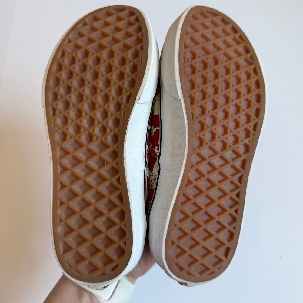 Vans 101 Dalmations Disney Sneakers - Picture 11 of 11